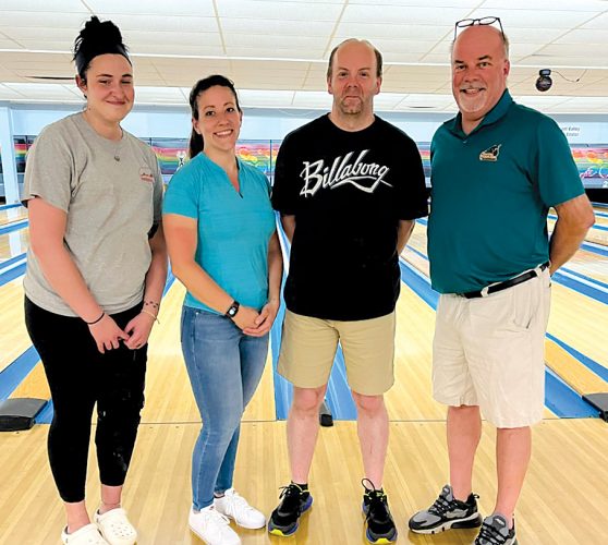 Slowik, Moyer earn titles